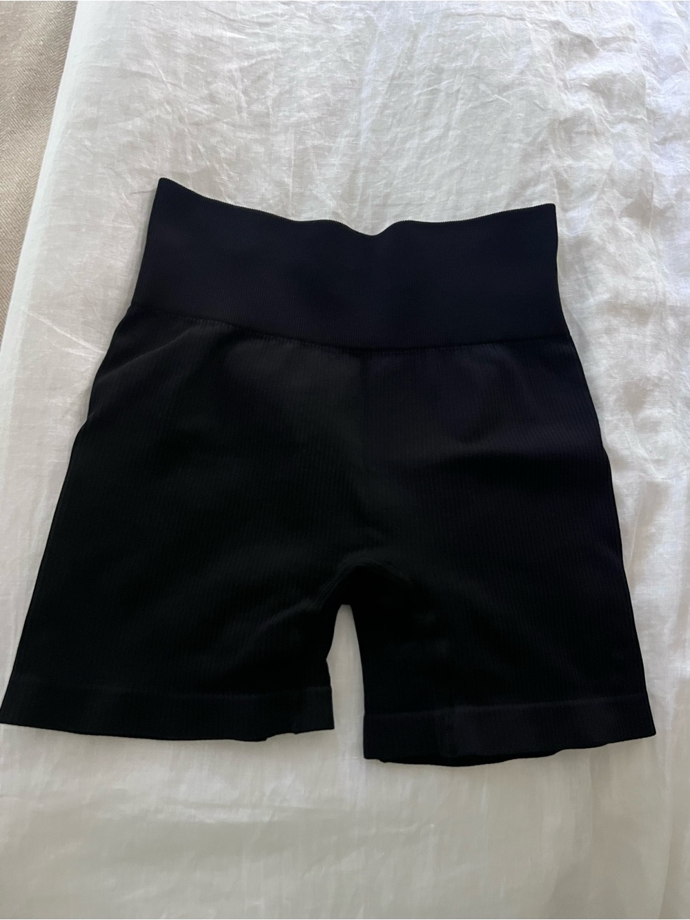 Seamless High-Waist Black Bike Shorts